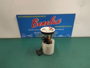 Used Electric fuel pump Volkswagen Polo V (6R) 1.4 16V Price on request offered by Benelux Zwijndrecht B.V.