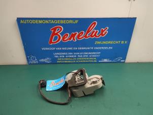 Used PCB, right taillight Renault Megane II CC (EM) 1.6 16V Price on request offered by Benelux Zwijndrecht B.V.