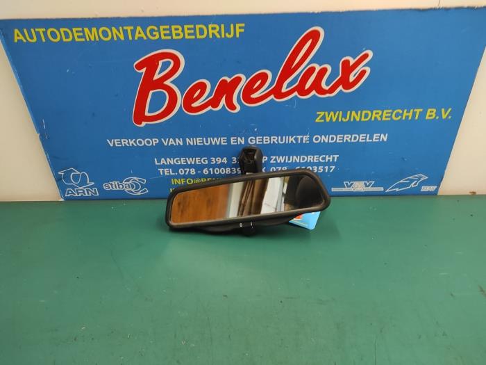Używane Lusterko wewnetrzne BMW Z3 Roadster (E36/7) 1.9 16V Cena na żądanie oferowane przez Benelux Zwijndrecht B.V.