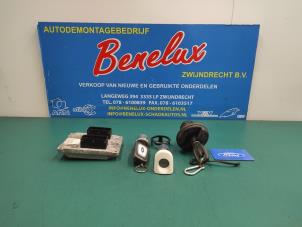 Usados Cilindro de juego de cerraduras (completo) Ford Ka II 1.2 Precio de solicitud ofrecido por Benelux Zwijndrecht B.V.