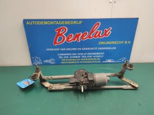Used Wiper motor + mechanism Seat Ibiza ST (6J8) 1.2 12V Price on request offered by Benelux Zwijndrecht B.V.