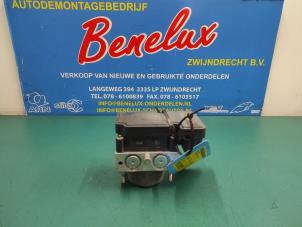 Gebrauchte ABS Pumpe Fiat Panda (312) 0.9 TwinAir 60 Preis auf Anfrage angeboten von Benelux Zwijndrecht B.V.