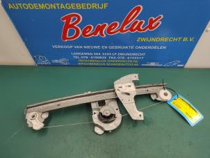 Used Window mechanism 2-door, front right Toyota Aygo (B10) 1.0 12V VVT-i Price on request offered by Benelux Zwijndrecht B.V.
