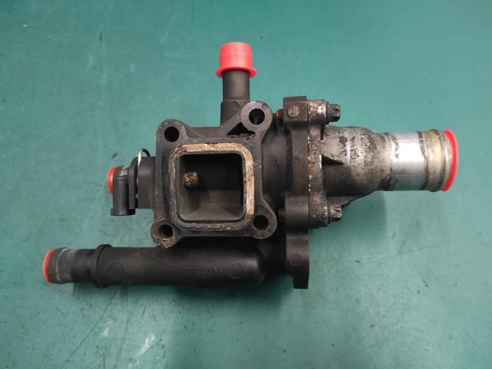 Thermostat housing Opel Astra H GTC 1.6 16V Twinport 00000 Z16XEP