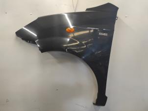 Used Front wing, left Chevrolet Matiz 1.0 Price on request offered by Benelux Zwijndrecht B.V.