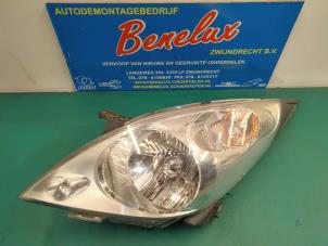 Used Headlight, left Chevrolet Spark 1.0 16V Price on request offered by Benelux Zwijndrecht B.V.
