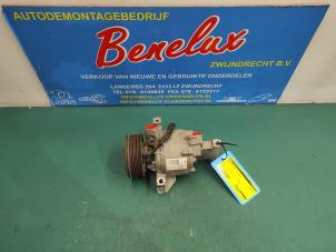 Used Air conditioning pump Renault Twingo III (AH) 1.0 SCe 70 12V Price on request offered by Benelux Zwijndrecht B.V.