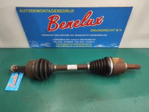 Used Front drive shaft, left Mercedes Vito (447.6) 1.6 111 CDI 16V Price on request offered by Benelux Zwijndrecht B.V.