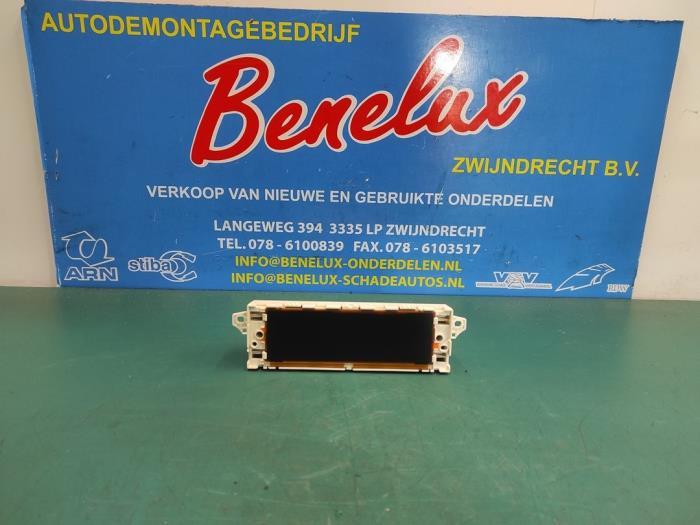 Begagnade Innerdisplay Peugeot 207/207+ (WA/WC/WM) 1.6 16V Pris € 20,00 Marginaltabell erbjuds av Benelux Zwijndrecht B.V.