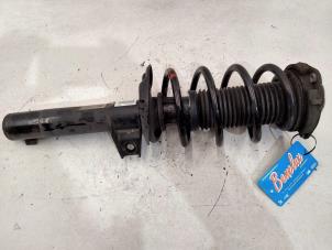 Used Front shock absorber rod, left Volkswagen Caddy IV 2.0 TDI 75 Price on request offered by Benelux Zwijndrecht B.V.