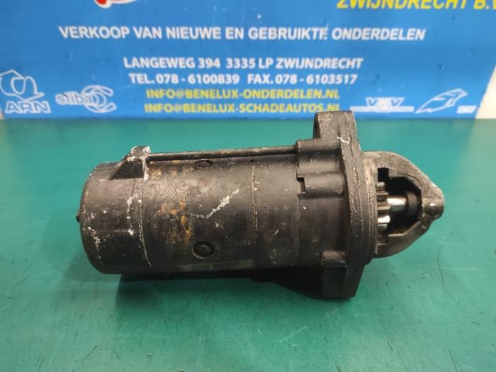 Starter from a BMW 3 serie Touring (E46/3) 330d 24V 2003