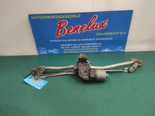 Used Wiper motor + mechanism Audi A4 (B6) 2.0 20V Price on request offered by Benelux Zwijndrecht B.V.