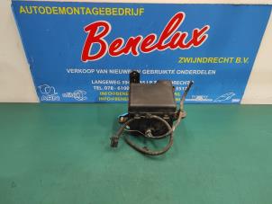 Used Relay holder Peugeot 107 1.0 12V Price on request offered by Benelux Zwijndrecht B.V.
