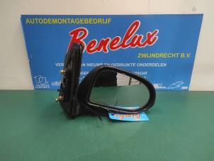 Used Wing mirror, right Daihatsu Cuore (L251/271/276) 1.0 12V DVVT Price on request offered by Benelux Zwijndrecht B.V.