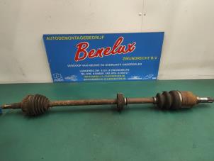 Used Front drive shaft, right Chrysler PT Cruiser 2.4 16V Price on request offered by Benelux Zwijndrecht B.V.