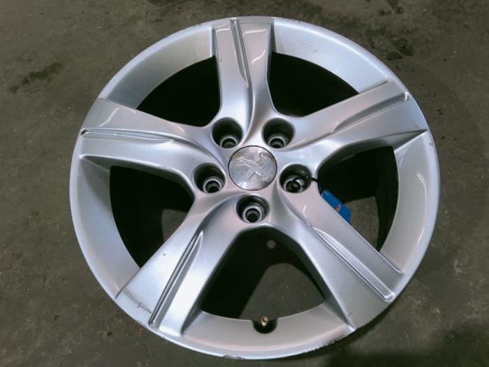Używane Obrecz Peugeot 508 SW (8E/8U) 1.6 THP 16V Cena na żądanie oferowane przez Benelux Zwijndrecht B.V.