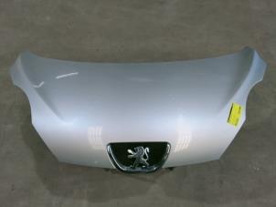 Używane Maska Peugeot 107 1.0 12V Cena na żądanie oferowane przez Benelux Zwijndrecht B.V.