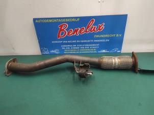 Used Exhaust middle section Nissan Qashqai (J11) 1.2 DIG-T 16V Price on request offered by Benelux Zwijndrecht B.V.