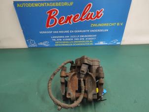 Used Rear brake calliper, left Ford Mondeo V Wagon 2.0 TDCi 150 16V Price on request offered by Benelux Zwijndrecht B.V.