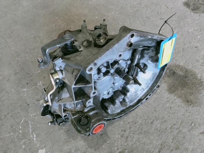 Gearbox Peugeot 206 CC 1.6 16V - 2223HG NFU 20CN24