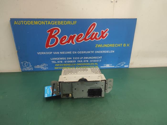 Radio module from a Ford Fiesta 7 1.1 Ti-VCT 12V 85 2018