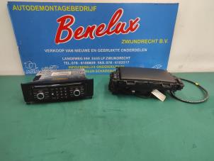 Used Navigation set Peugeot 308 (4A/C) 1.6 16V THP Autom. Price on request offered by Benelux Zwijndrecht B.V.