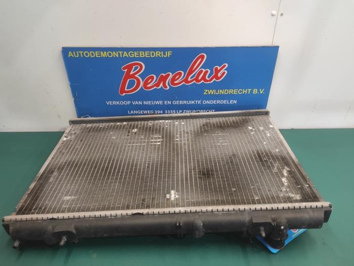 Usagé Radiateur Mitsubishi Space Star (DG) 1.6 16V Prix sur demande proposé par Benelux Zwijndrecht B.V.