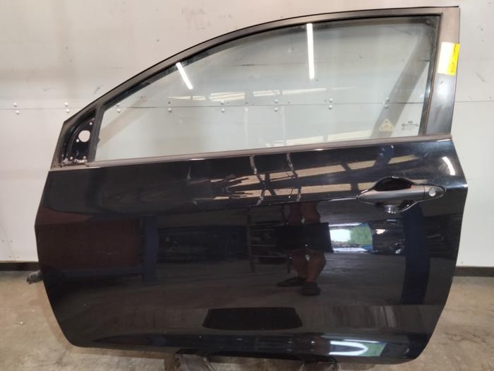 Begagnade Dörr, 2-dörrars, vänster Kia Picanto (TA) 1.0 12V Pris € 185,00 Marginaltabell erbjuds av Benelux Zwijndrecht B.V.