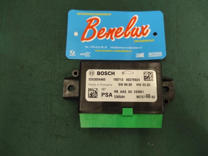 Begagnade PDC-modul Peugeot 308 SW (L4/L9/LC/LJ/LR) 1.6 BlueHDi 120 Pris på förfrågan erbjuds av Benelux Zwijndrecht B.V.