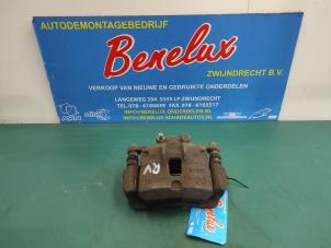 Used Front brake calliper, right Hyundai i10 (B5) 1.0 12V Price on request offered by Benelux Zwijndrecht B.V.