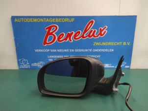 Used Wing mirror, left Skoda Fabia II Combi 1.2 TDI 12V Greenline Price on request offered by Benelux Zwijndrecht B.V.