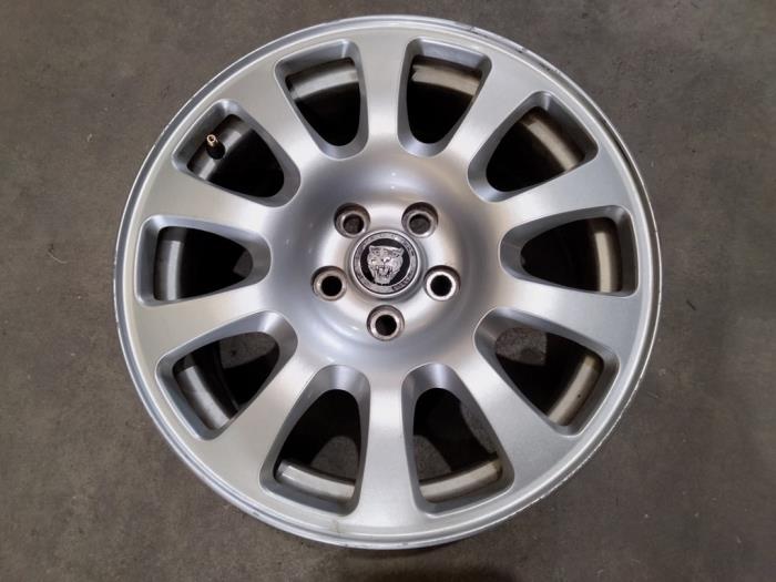 Używane Obrecz Jaguar X-type 3.0 V6 24V Cena na żądanie oferowane przez Benelux Zwijndrecht B.V.