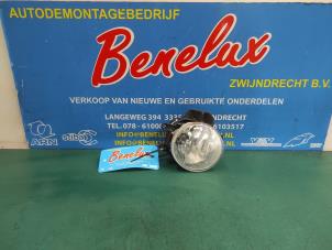 Usados Luz antiniebla izquierda delante Peugeot 108 1.0 12V Precio de solicitud ofrecido por Benelux Zwijndrecht B.V.