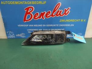 Used Fog light, front right Volkswagen Tiguan (AD1) 1.4 TSI 16V Price on request offered by Benelux Zwijndrecht B.V.