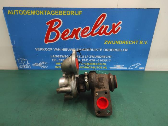 Gebrauchte Turbo Ford Fiesta 6 (JA8) 1.5 TDCi Preis auf Anfrage angeboten von Benelux Zwijndrecht B.V.