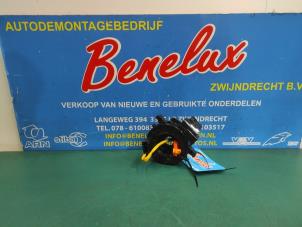 Used Airbag clock spring Peugeot 107 1.0 12V Price on request offered by Benelux Zwijndrecht B.V.