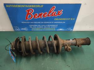 Used Front shock absorber rod, right Hyundai Getz 1.6i 16V Price on request offered by Benelux Zwijndrecht B.V.