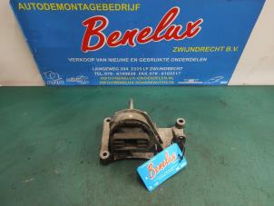 Used Engine mount Fiat 500 (312) 0.9 TwinAir 85 Price on request offered by Benelux Zwijndrecht B.V.