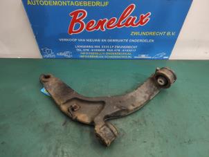 Used Front wishbone, right Volkswagen Transporter T6 2.0 TDI 150 Price on request offered by Benelux Zwijndrecht B.V.