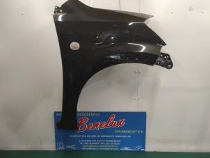 Used Front wing, right Subaru Justy (M3) 1.0 12V DVVT Price on request offered by Benelux Zwijndrecht B.V.