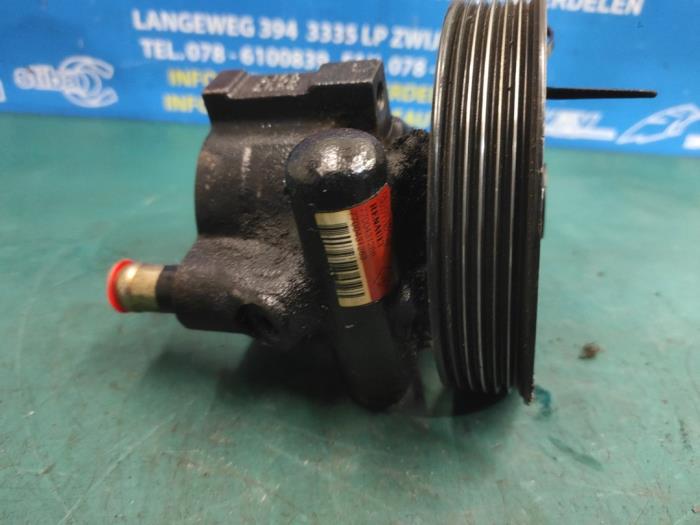 Pompe de direction assistée RENAULT MEGANE I (BA0/1_) 1.9 DCi