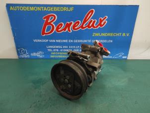 Used Air conditioning pump Renault Kangoo (KC) 1.6 16V Price on request offered by Benelux Zwijndrecht B.V.