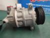 Air conditioning pump from a Volkswagen Polo V (6R) 1.2 TSI 16V BlueMotion Technology 2015