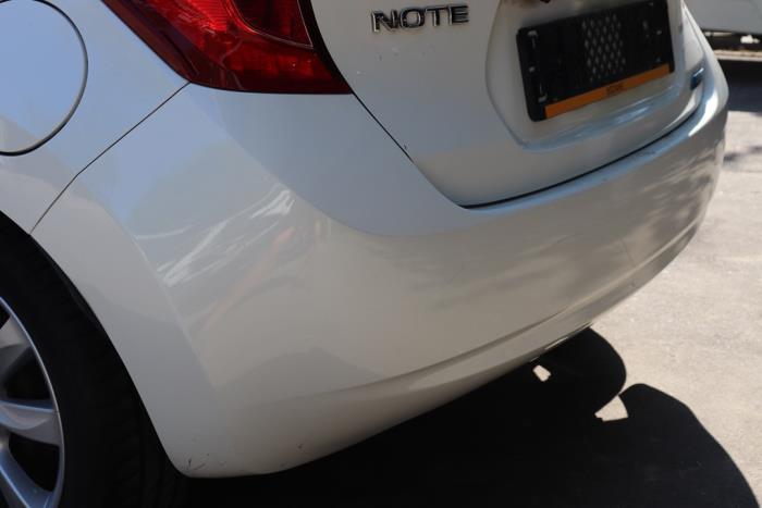 Pare choc arrière d'un Nissan Note (E12) 1.2 DIG-S 98 2014