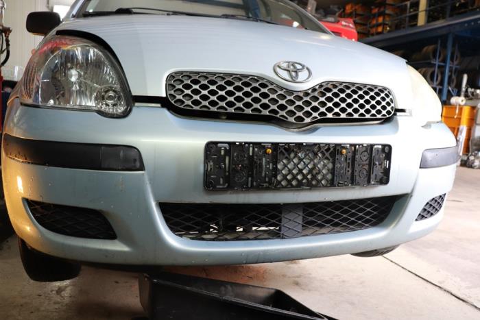 Front end, complete from a Toyota Yaris (P1) 1.3 16V VVT-i 2005