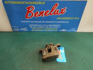 Used Rear brake calliper, left Mitsubishi Grandis (NA) 2.4 16V MIVEC Price on request offered by Benelux Zwijndrecht B.V.