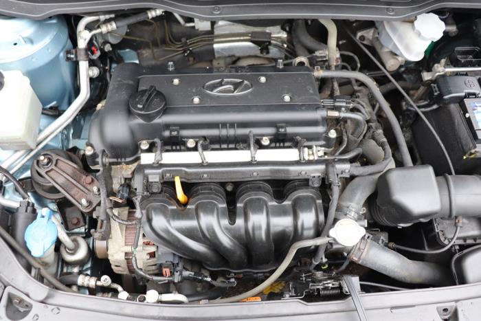 Engine from a Hyundai i20 1.4i 16V 2009
