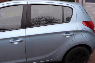 Used Front door 4-door, right Hyundai i20 1.4i 16V Price on request offered by Benelux Zwijndrecht B.V.