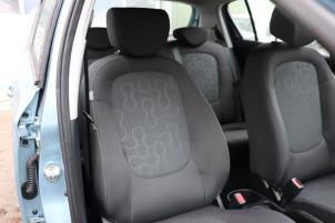 Used Set of upholstery (complete) Hyundai i20 1.4i 16V Price on request offered by Benelux Zwijndrecht B.V.