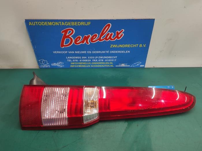 Taillight, right from a Fiat Panda (169) 1.2 Fire 2009